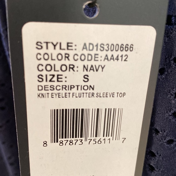 Adrianna Papell Knit Eyelet Flutter Sleeve Top sz S - Picture 7 of 8